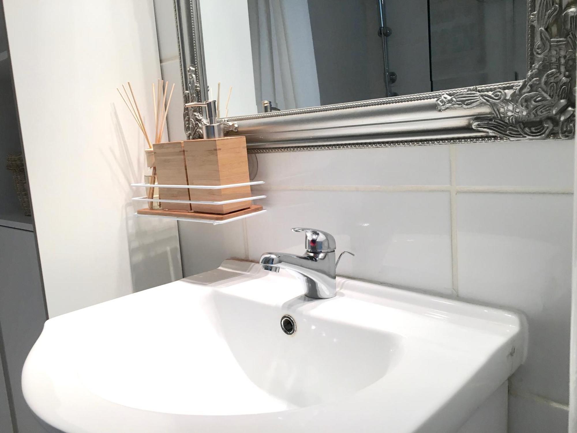 Standard Apartment by Hi5 - Károly 23 Budapest Kültér fotó